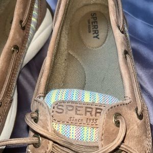Sperry top-sider boat shoes